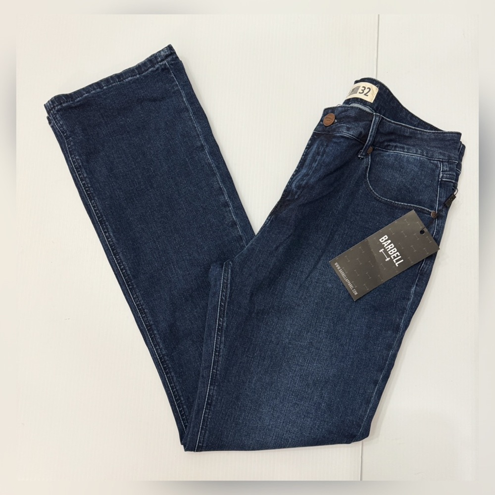 Barbell - Womens Athletic Boot Cut Jeans - 32